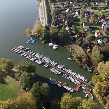 Laguna Beskidow - Mietowy Apartmán *